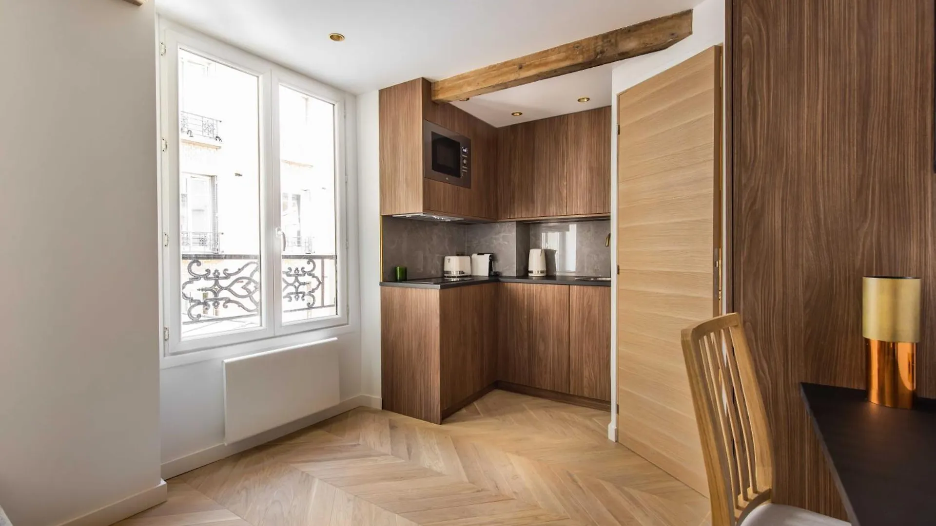 Centre - Batignolles * Paris